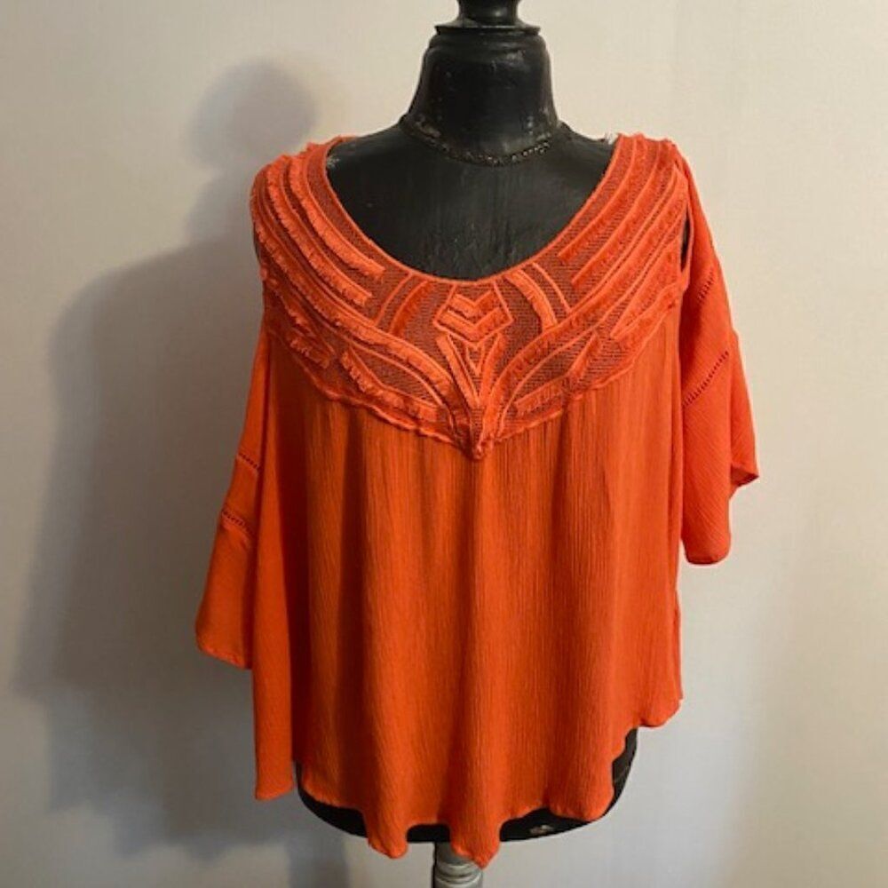 Democracy Orange Lace bodice cold shoulder top, size XL